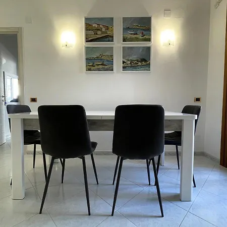 Guest house Homes - Nicoletta La Maddalena (Sassari)