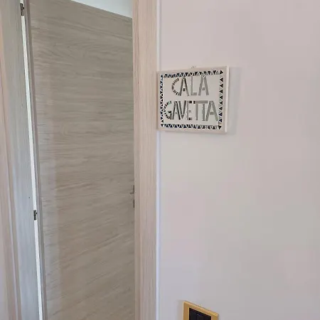 Homes - Nicoletta Pensión *