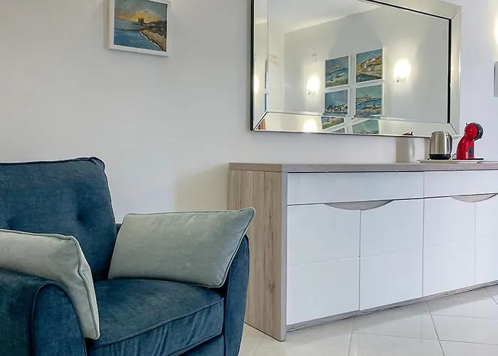 Homes - Nicoletta 3*