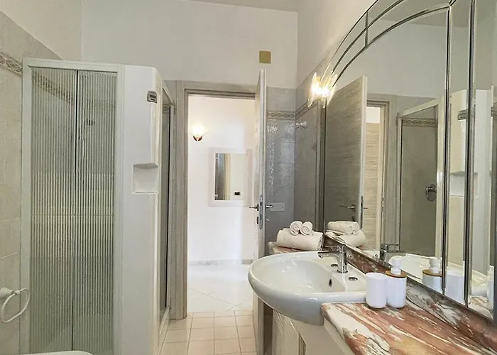 Konukevi Homes - Nicoletta 3*